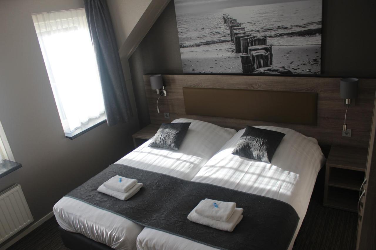 Hotel Restaurant 't Klokje Renesse Eksteriør bilde