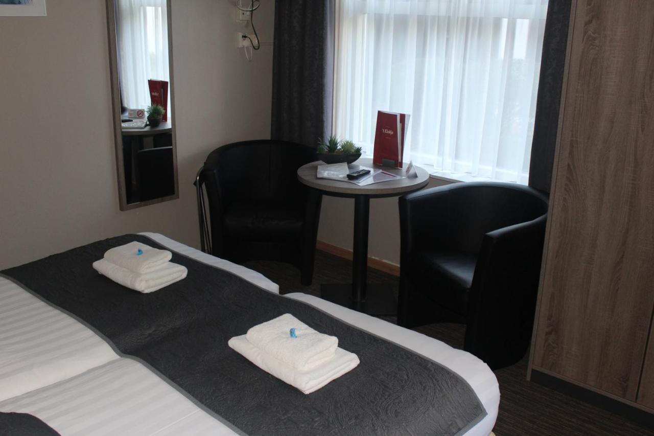 Hotel Restaurant 't Klokje Renesse Eksteriør bilde