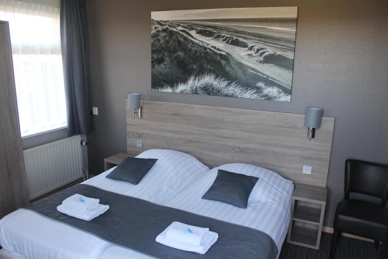 Hotel Restaurant 't Klokje Renesse Eksteriør bilde