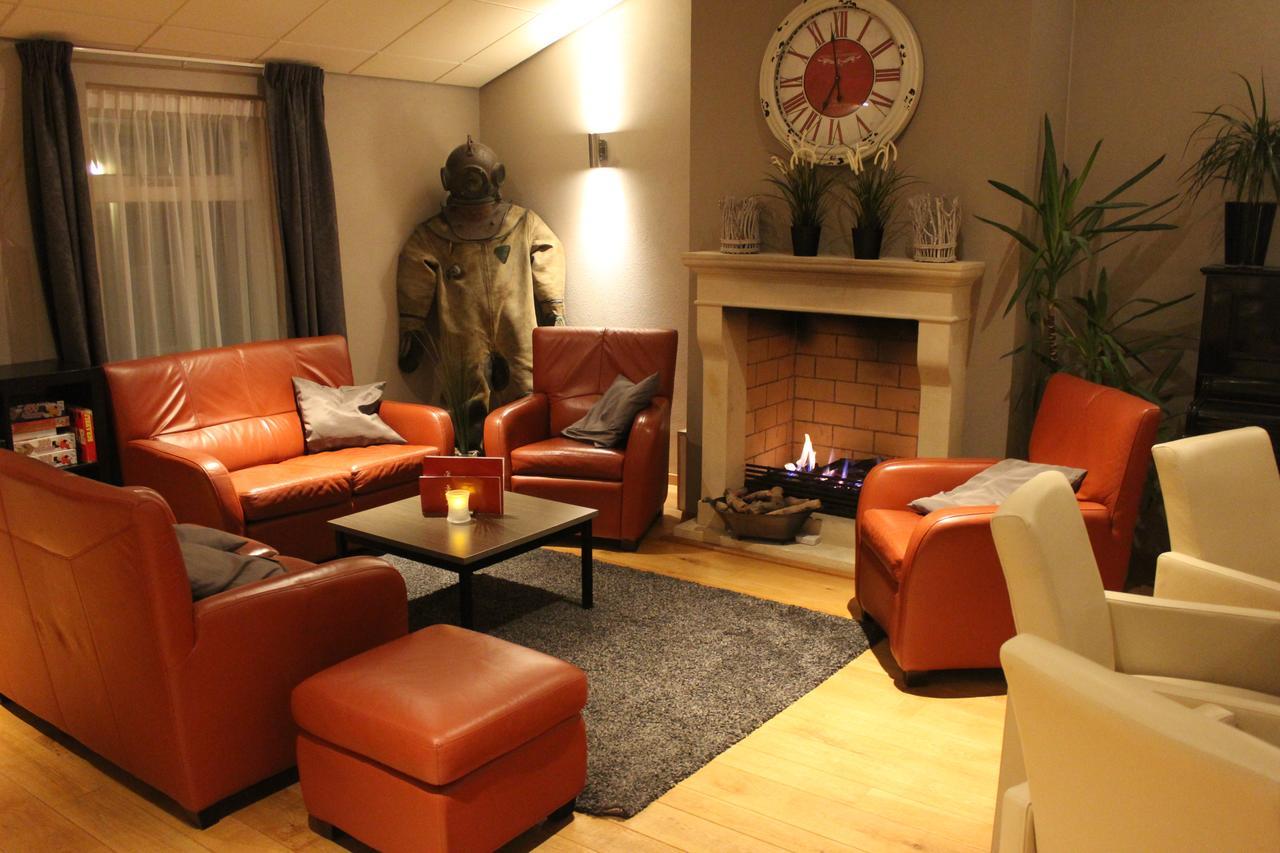 Hotel Restaurant 't Klokje Renesse Eksteriør bilde